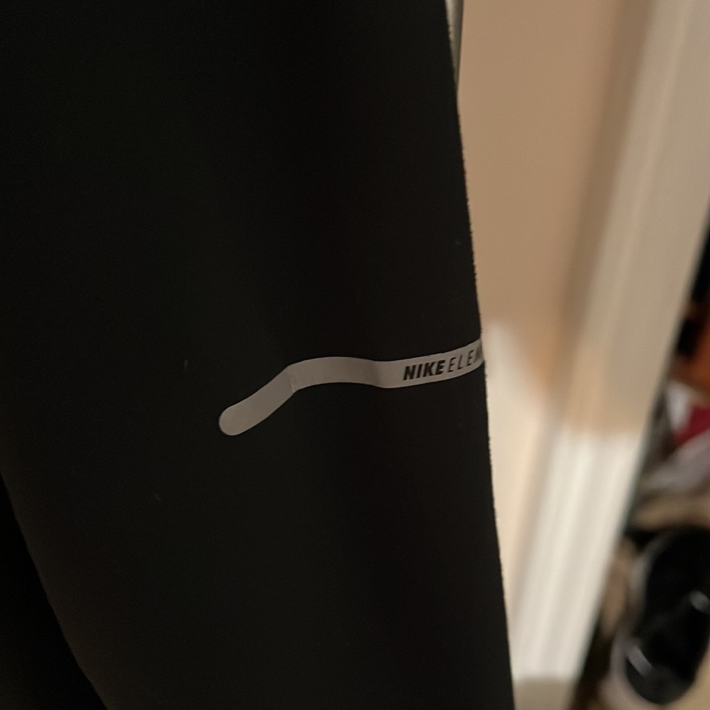 Nike Light Weight Pullover - Picture 3 of 8